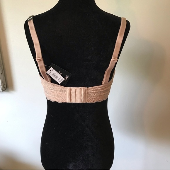 TORRID plunge push up bra. Brand new with tags. 36 DDD. - Picture 2 of 8